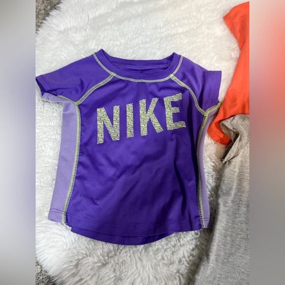 Nike 2T T-Shirts Bundle - Picture 3 of 6